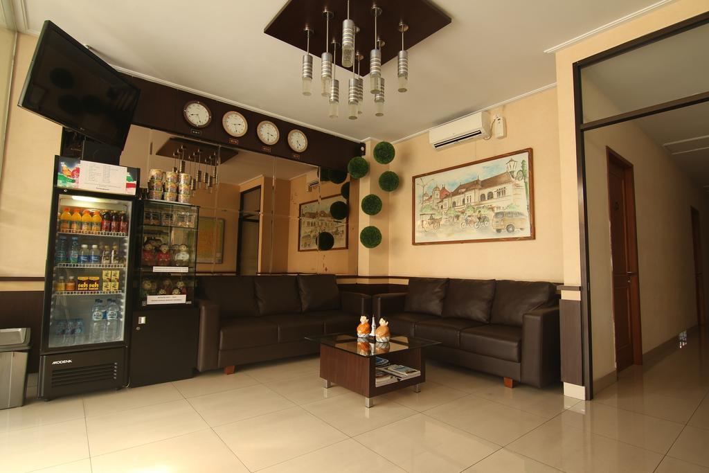 Hotel Pules Yogyakarta Exterior photo